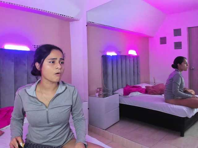 Giselle-Roldan live cam on BongaCams