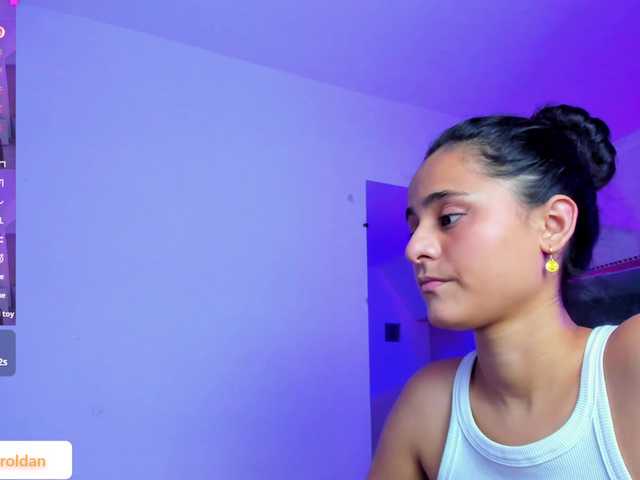 Giselle-Roldan live cam on BongaCams
