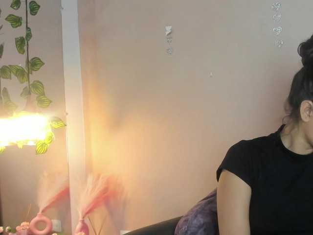Giselle-Roldan live cam on BongaCams