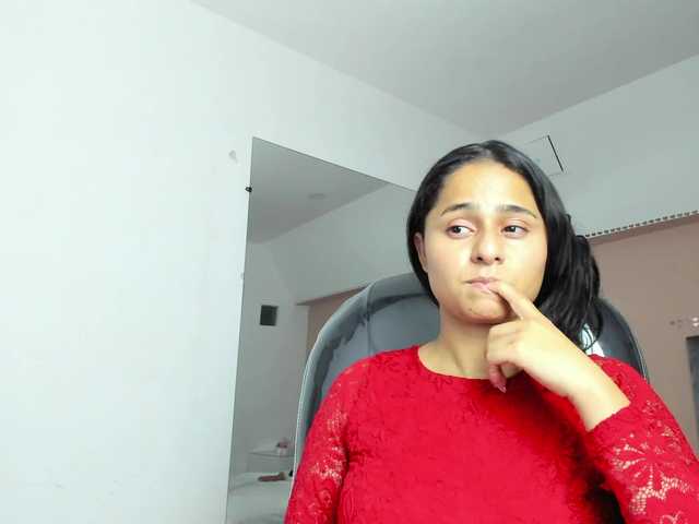 Giselle-Roldan live cam on BongaCams