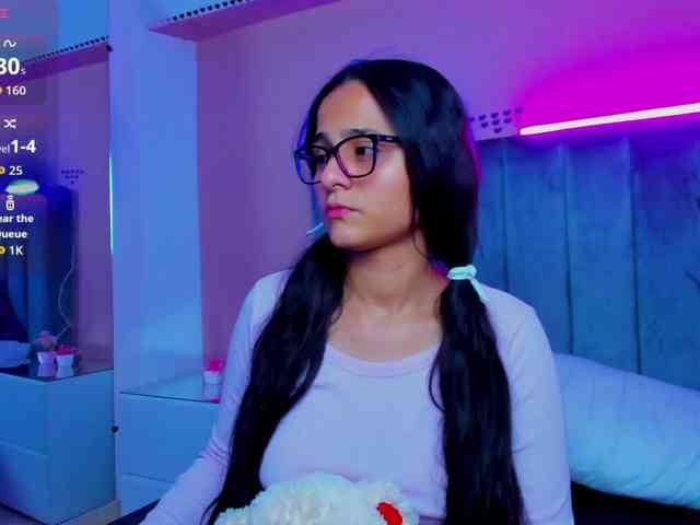 Giselle-Roldan webcam