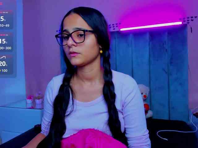 Giselle-Roldan webcam