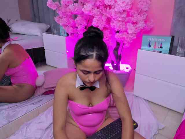 Giselle-Roldan webcam
