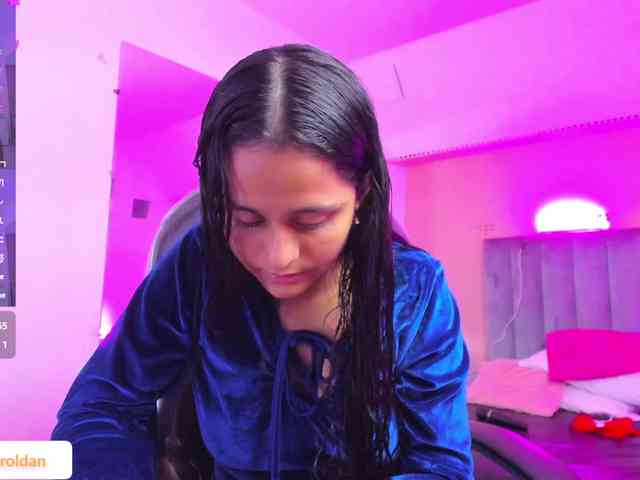 Giselle-Roldan webcam