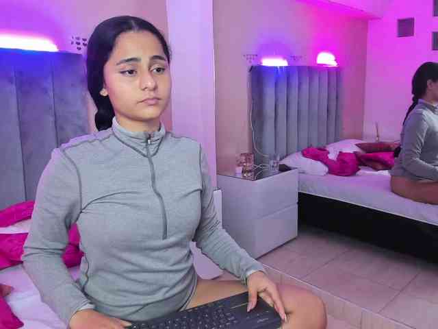 Giselle-Roldan webcam