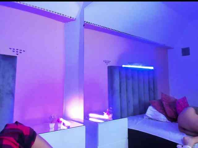 Giselle-Roldan webcam