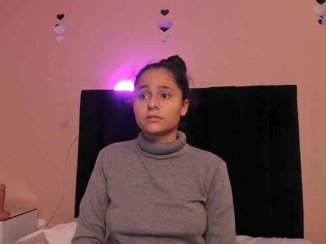 Giselle-Roldan webcam