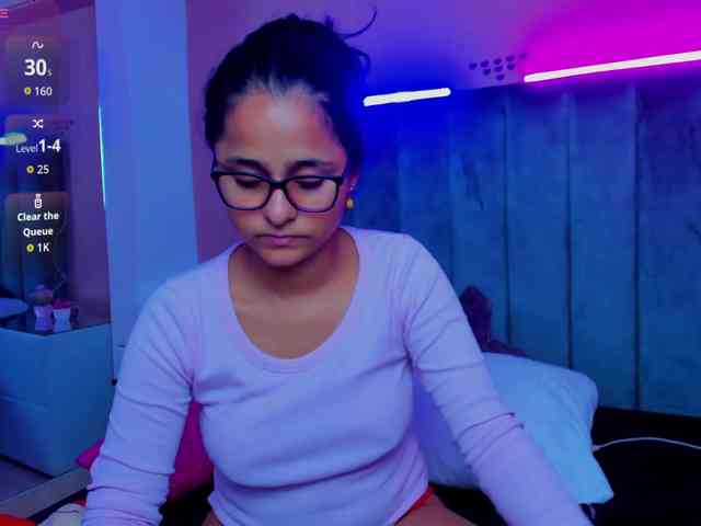 Giselle-Roldan webcam