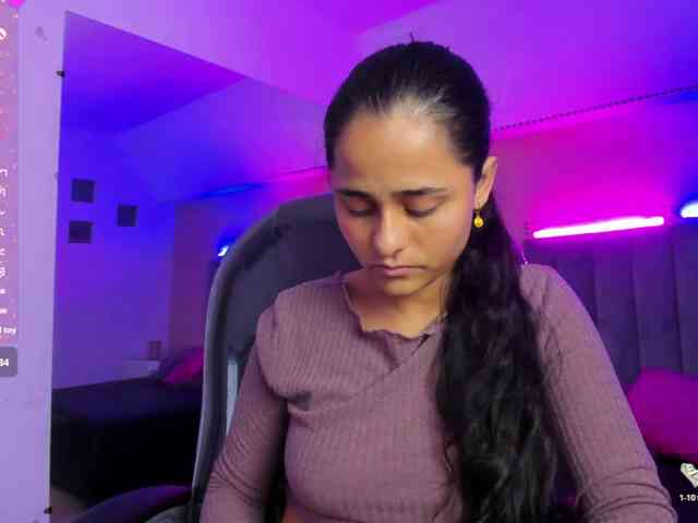 Giselle-Roldan webcam