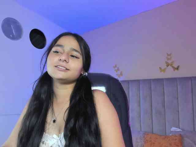 Giselle-Roldan webcam