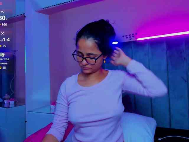 Giselle-Roldan webcam
