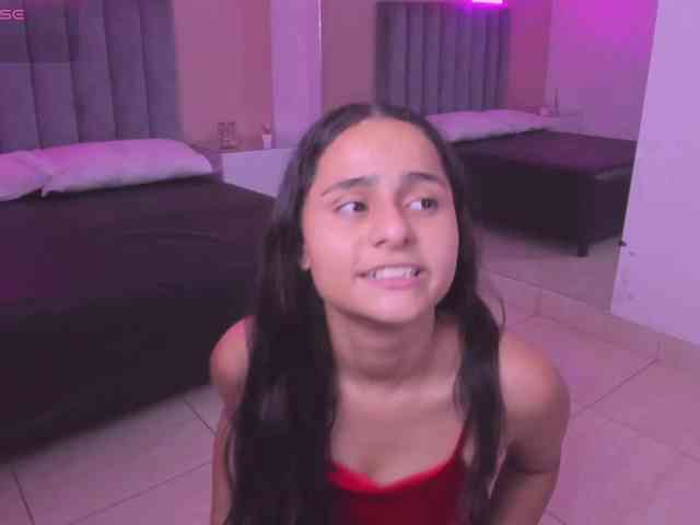 Giselle-Roldan webcam