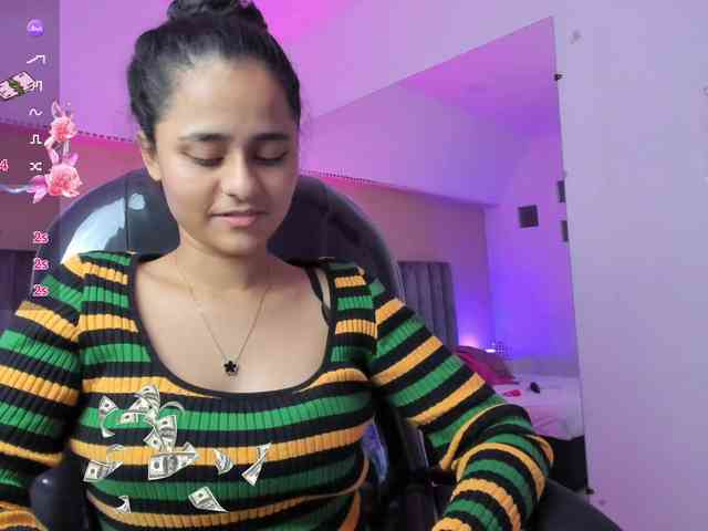 Giselle-Roldan webcam