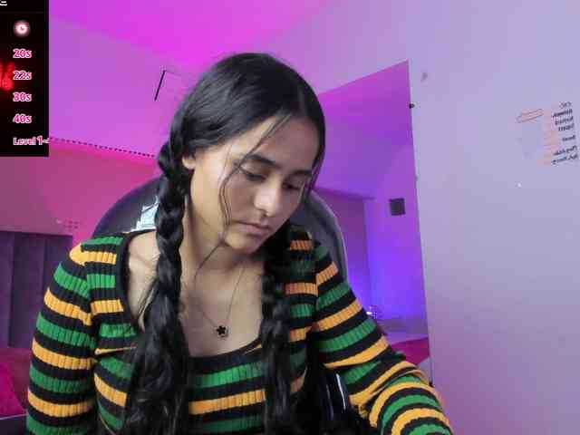 Giselle-Roldan webcam