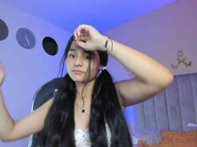 Giselle-Roldan webcam