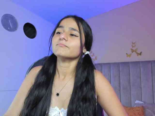 Giselle-Roldan webcam