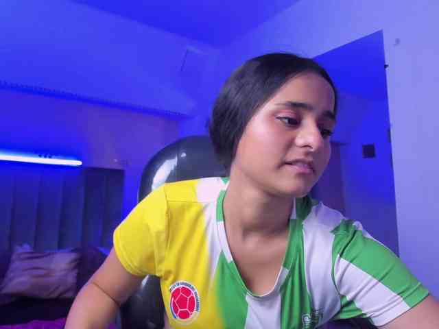 Giselle-Roldan webcam