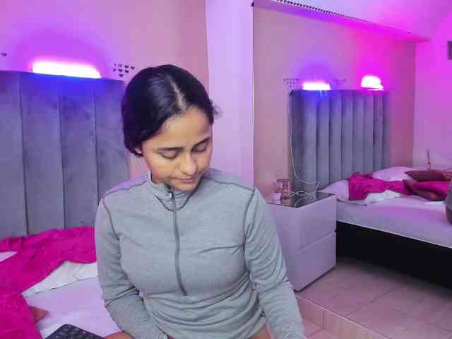 Giselle-Roldan webcam
