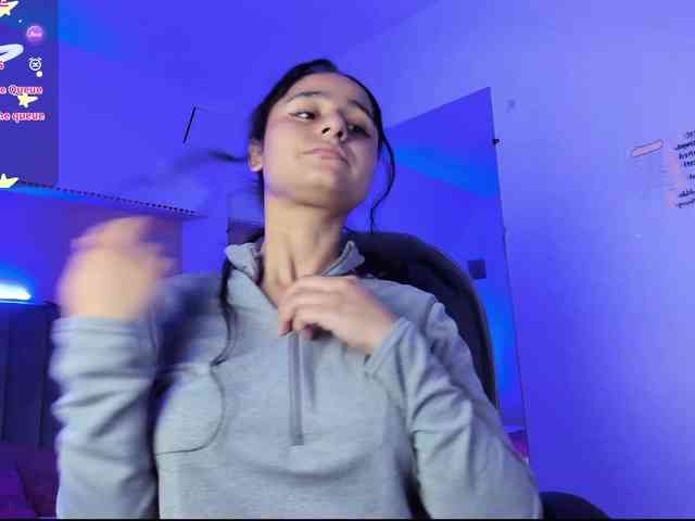 Giselle-Roldan webcam