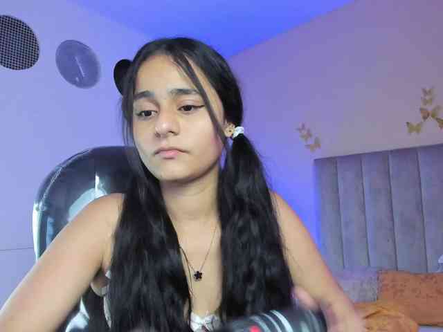 Giselle-Roldan webcam