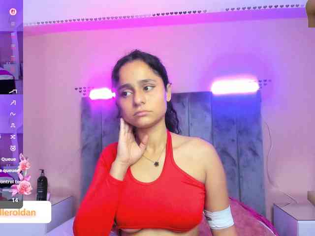 Giselle-Roldan webcam