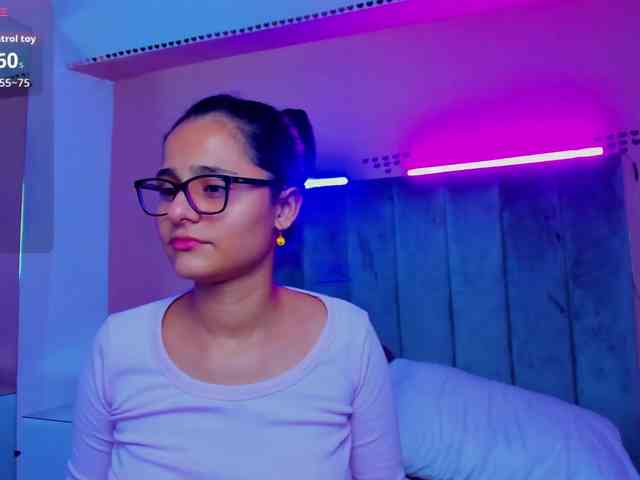 Giselle-Roldan webcam