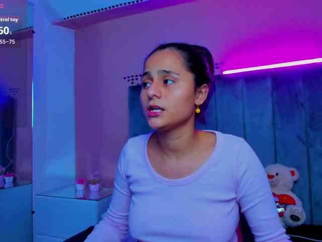 Giselle-Roldan webcam