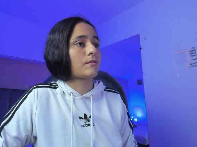 Giselle-Roldan webcam