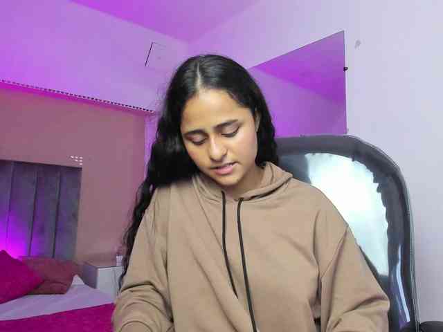 Giselle-Roldan webcam