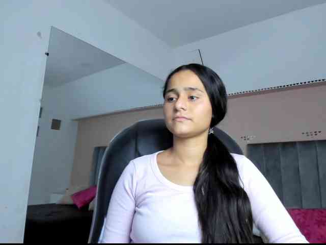 Giselle-Roldan webcam