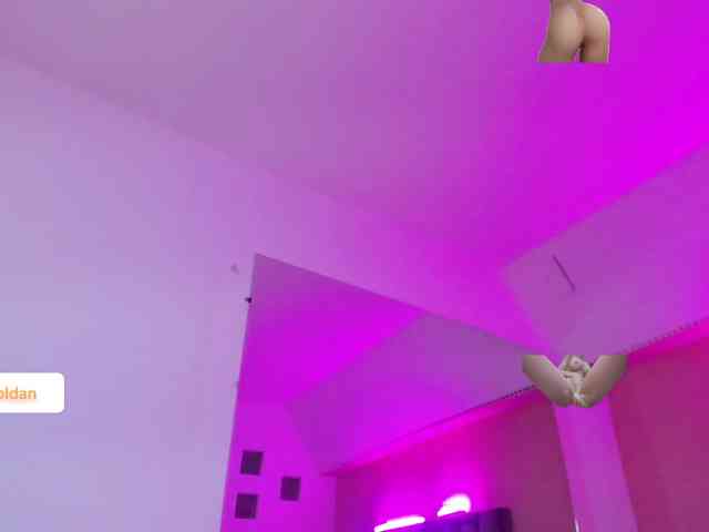Giselle-Roldan webcam