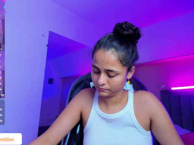 Giselle-Roldan webcam