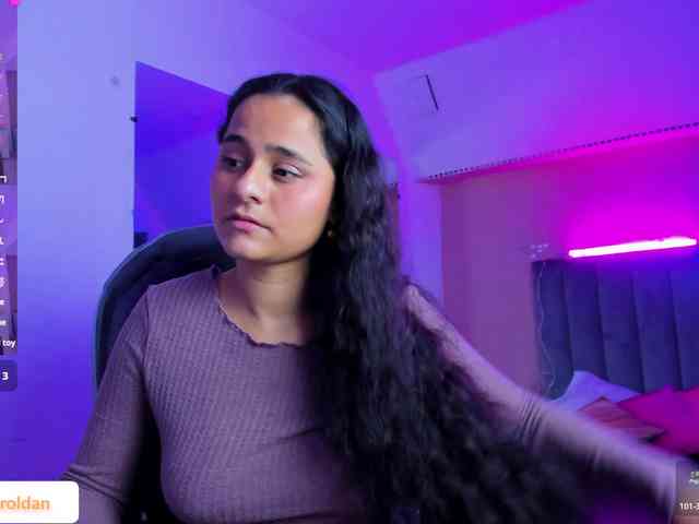 Giselle-Roldan webcam