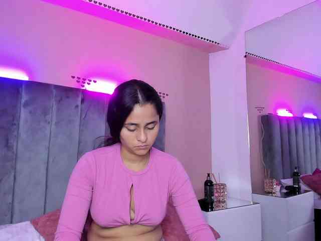 Giselle-Roldan webcam