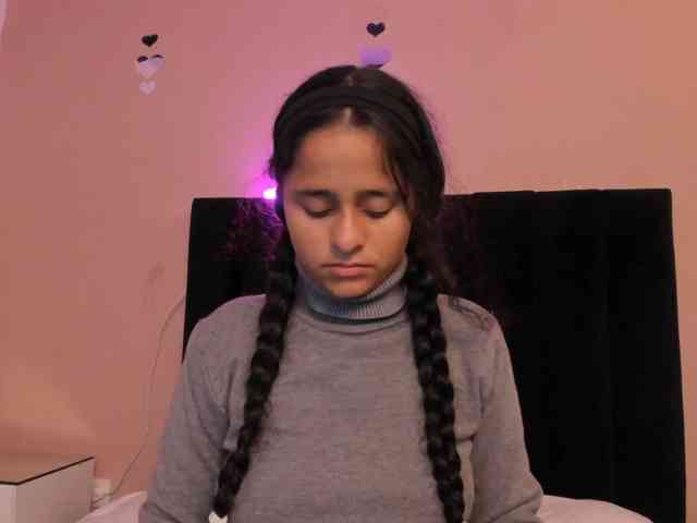 Giselle-Roldan webcam