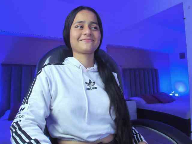 Giselle-Roldan webcam