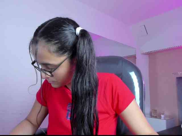 Giselle-Roldan webcam