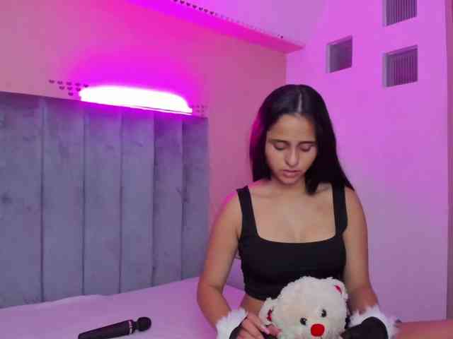 Giselle-Roldan webcam