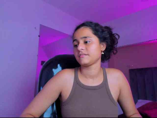 Giselle-Roldan webcam