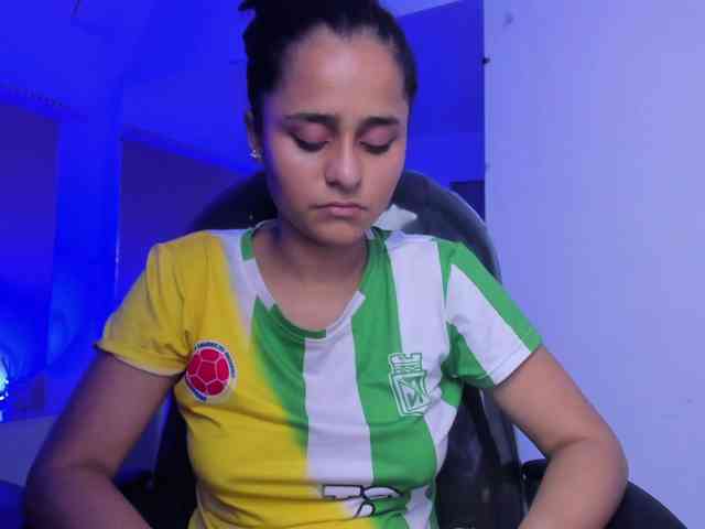 Giselle-Roldan webcam