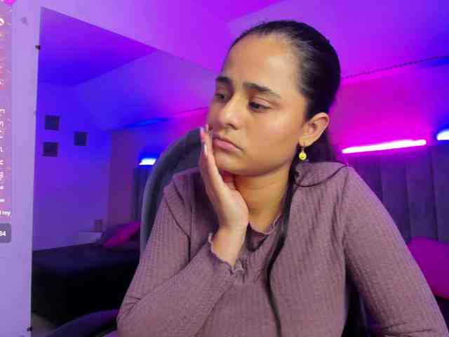Giselle-Roldan webcam