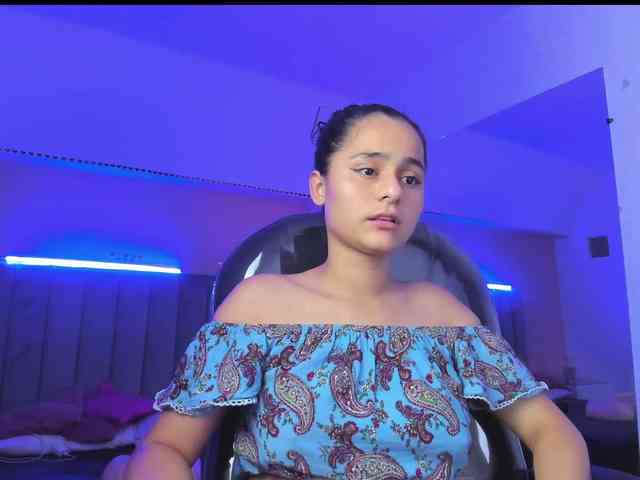 Giselle-Roldan webcam