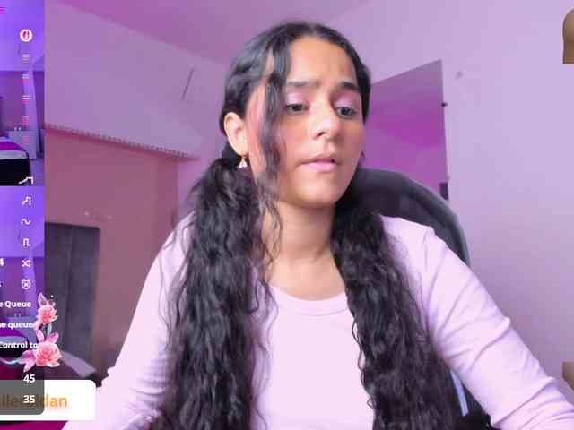Giselle-Roldan