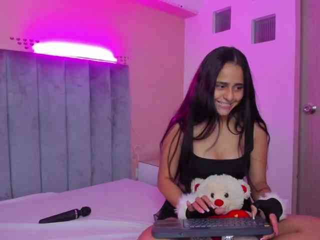Giselle-Roldan Giselle-Roldan