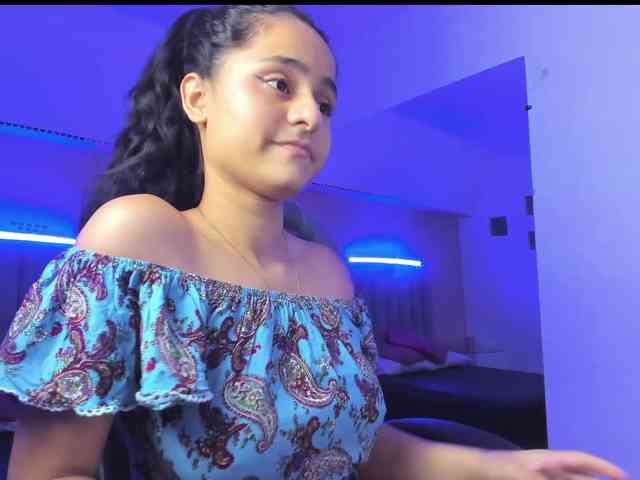 Giselle-Roldan webcam