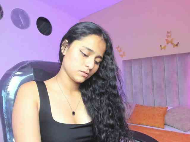 Giselle-Roldan webcam