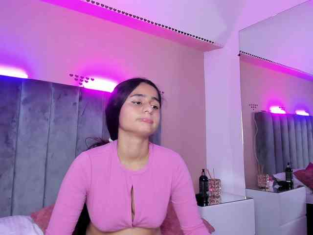 Giselle-Roldan webcam