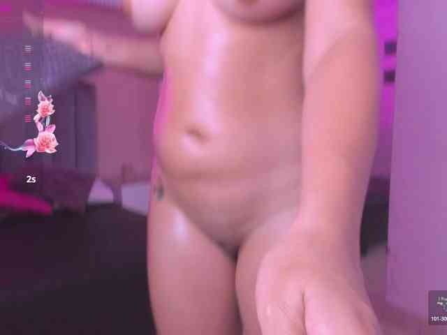 Giselle-Roldan webcam