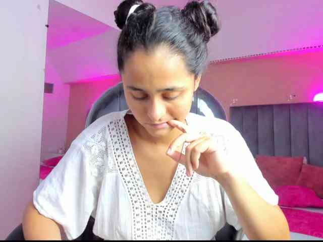 Giselle-Roldan webcam