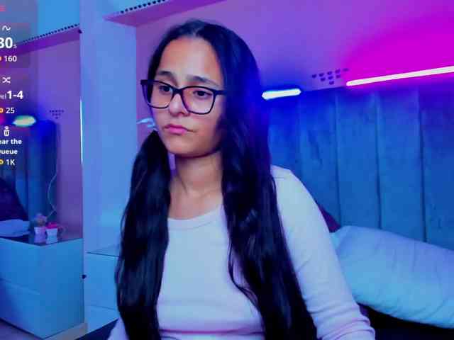 Giselle-Roldan webcam